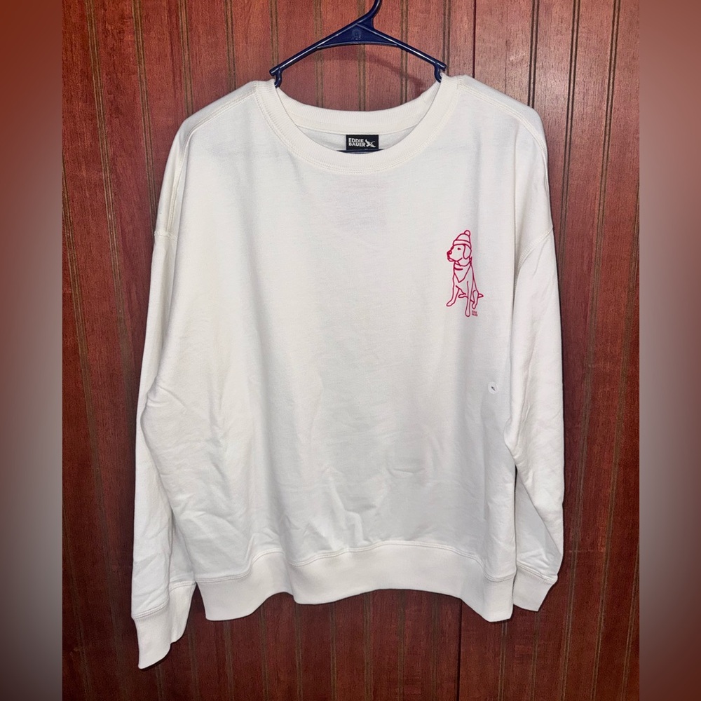Bauer Ivory Crewneck Sweatshirt with Small red  Dog Graphic